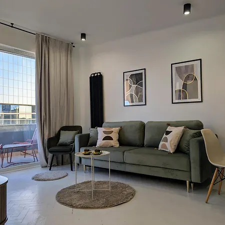Royal Gardens Panorama By Cooee Appartement *